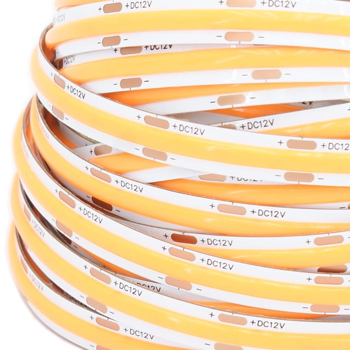 pol_pl_Tasma-LED-480-SMD-COB-9W-metr-DC12V-Bursztynowa-na-metry-3721_1.jpg