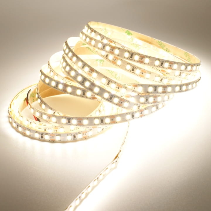 tasma_led_2835_9W_12V_neutralna.jpg