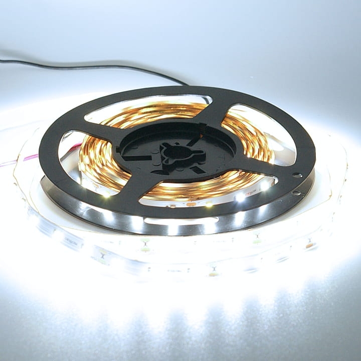 tasma_2835_7W_12V_11000K.jpg