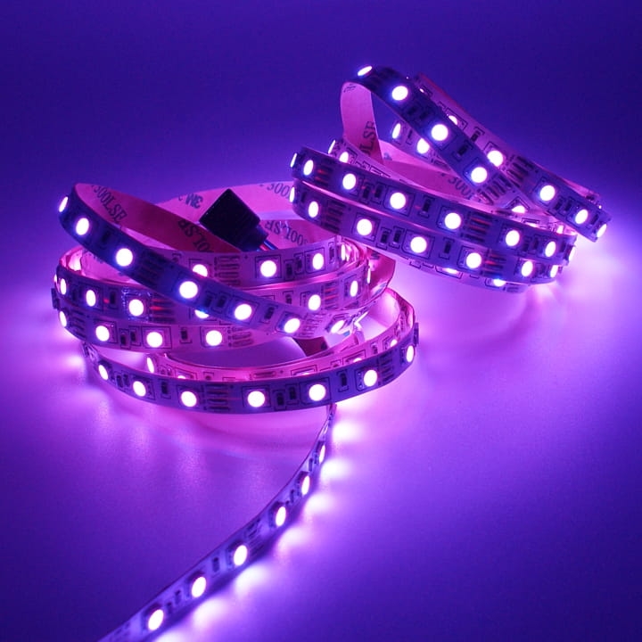 tasma_led_RGB_300_14W_12V_fioletowy.jpg