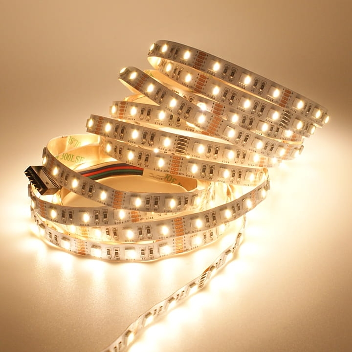tasma_led_RGBW_14W_12V_ww.jpg