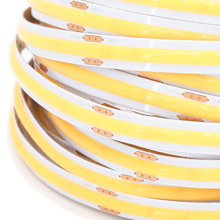 pol_pl_Tasma-LED-480-SMD-COB-9W-metr-DC24V-neutralna-4000K-na-metry-3686_2.jpg