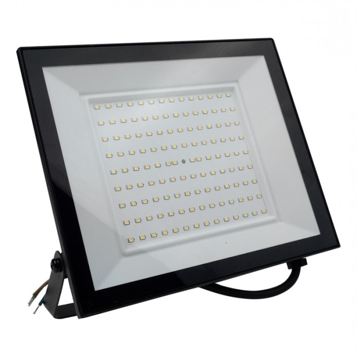 naswietlacz_led_nl3_100w.jpg