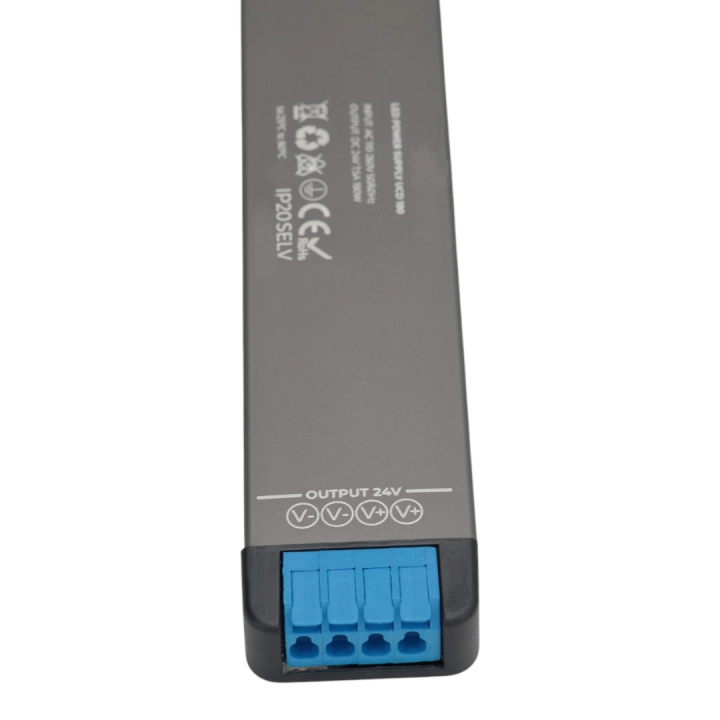 zasilacz_led_waski_ucd_24v_180w_5.jpg